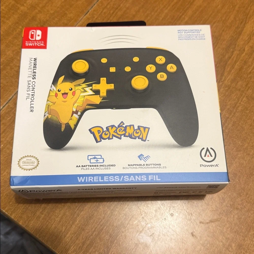 NIB* Nintendo Switch Pokemon Controller
